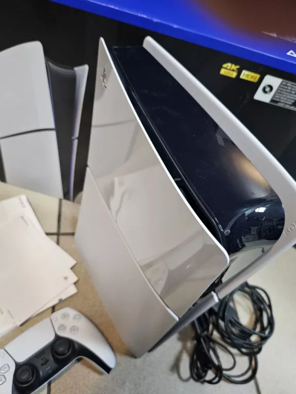 KONSOLA PS5 SLIM DIGITAL