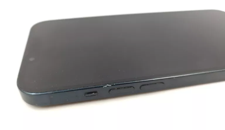 telefon-apple-iphone-13-4128gb-bateria-83-pamiec-ram-202865-214121