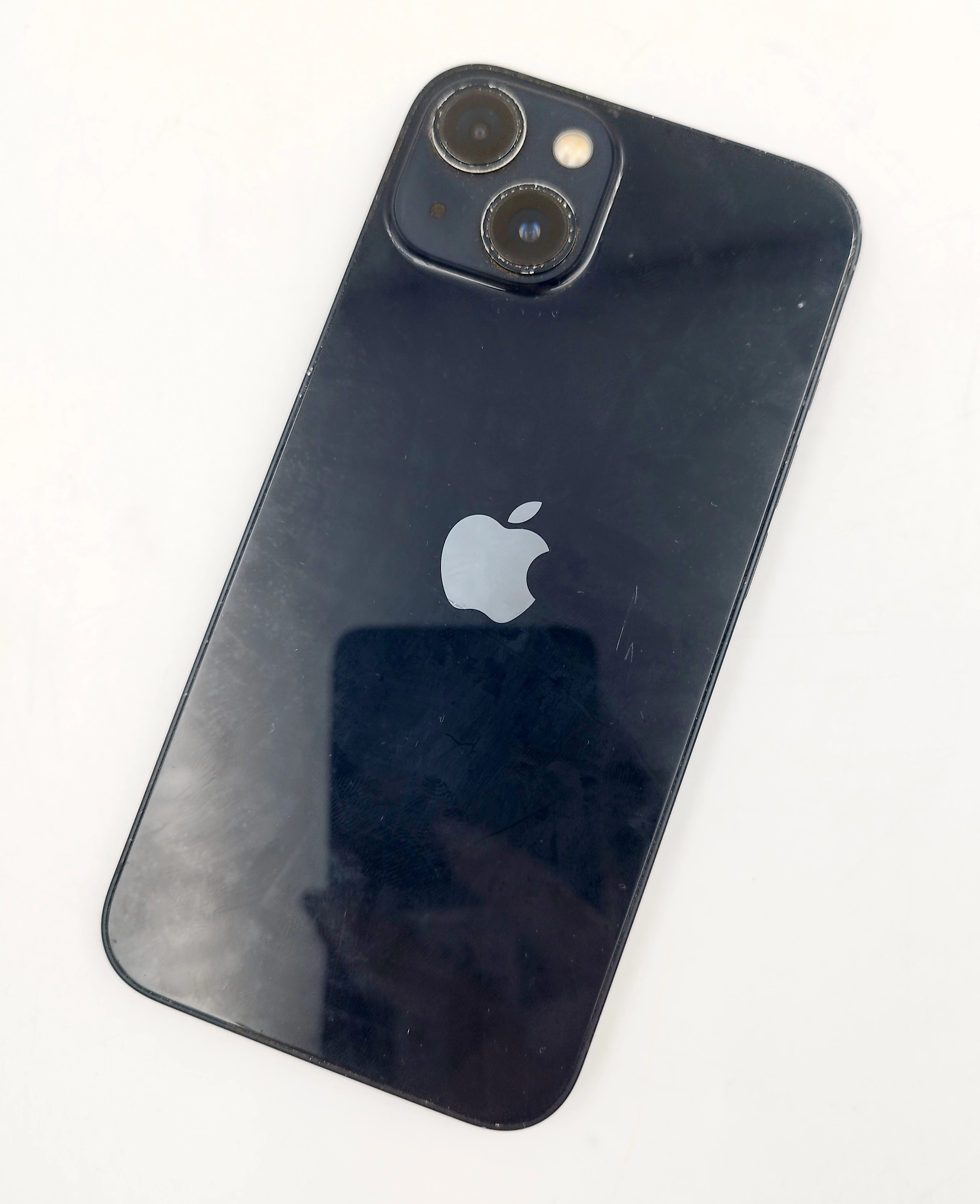 telefon-apple-iphone-13-4128gb-bateria-83-ean-gtin-0194252707043