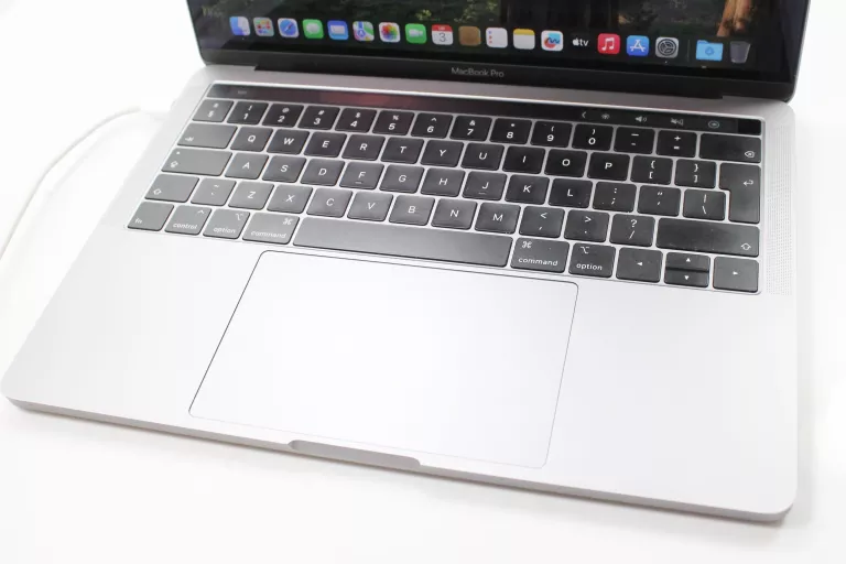 APPLE MACBOOK A2159 I5/8GB RAM/128GB SSD/MACOS