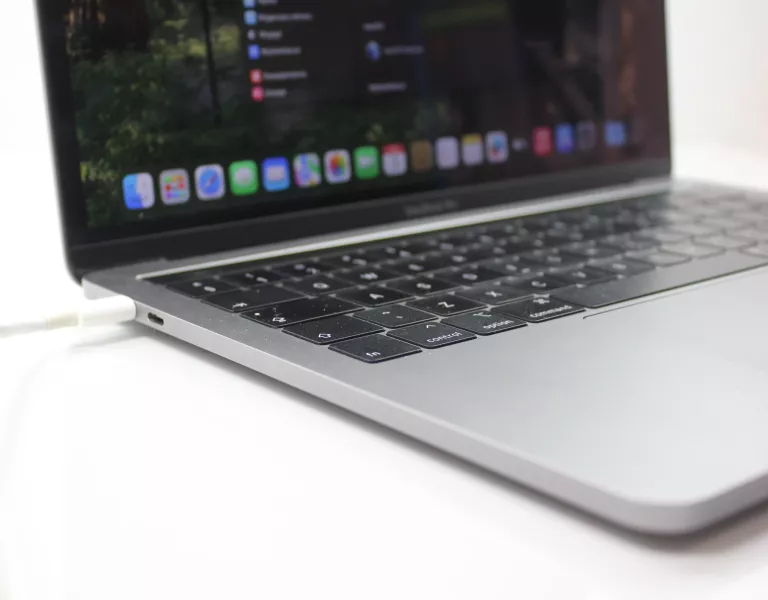 APPLE MACBOOK A2159 I5/8GB RAM/128GB SSD/MACOS
