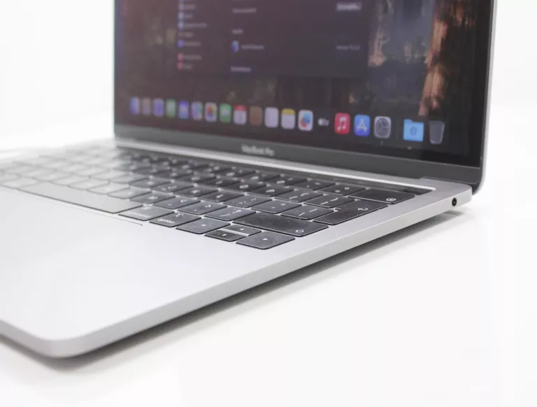 APPLE MACBOOK A2159 I5/8GB RAM/128GB SSD/MACOS