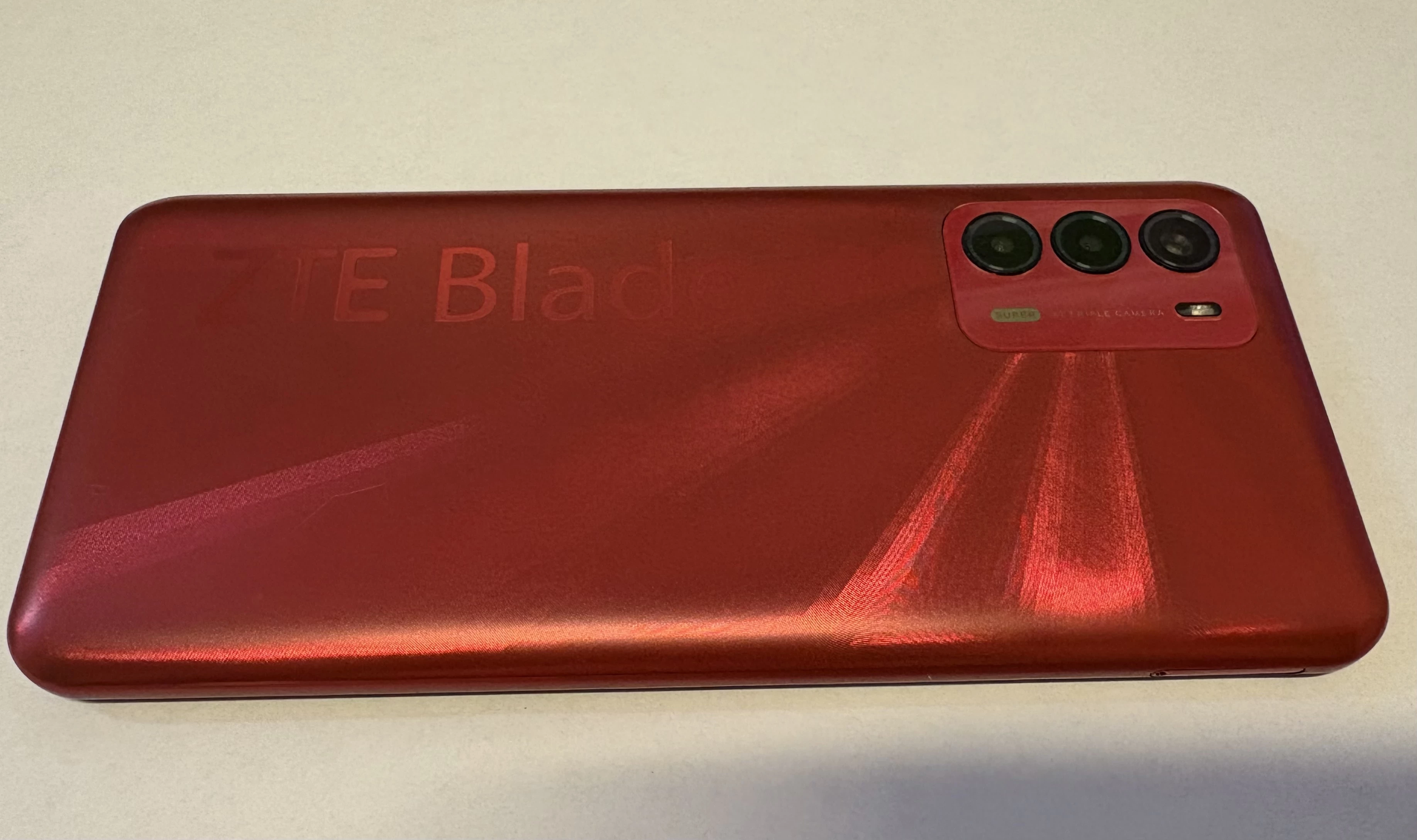 telefon-zte-blade-v40-vita-typ-202685-212929