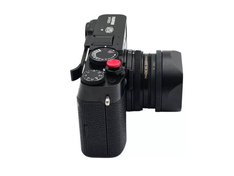 APARAT CYFROWY KOMPAKTOWY FUJIFILM X100V 26MP 4K PRZEBIEG MIGAWKI 2,7K