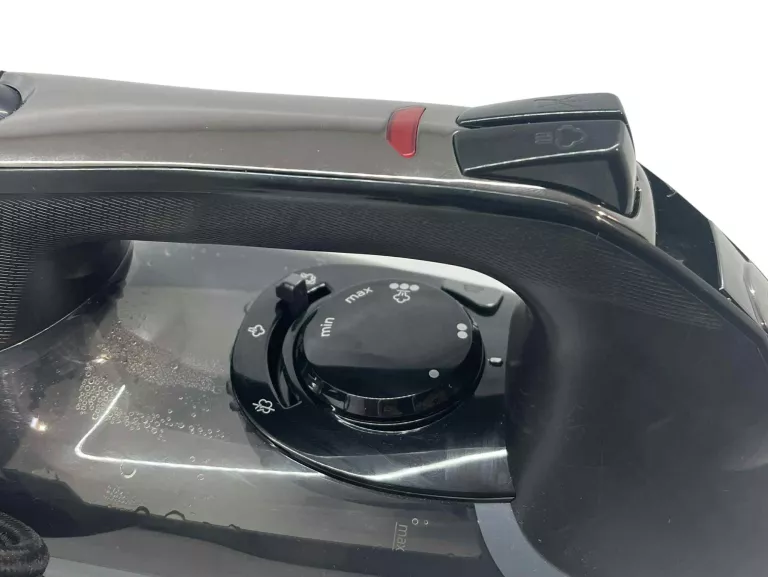 ŻELAZKO RUSSELL HOBBS DIAMOND ELITE IRON