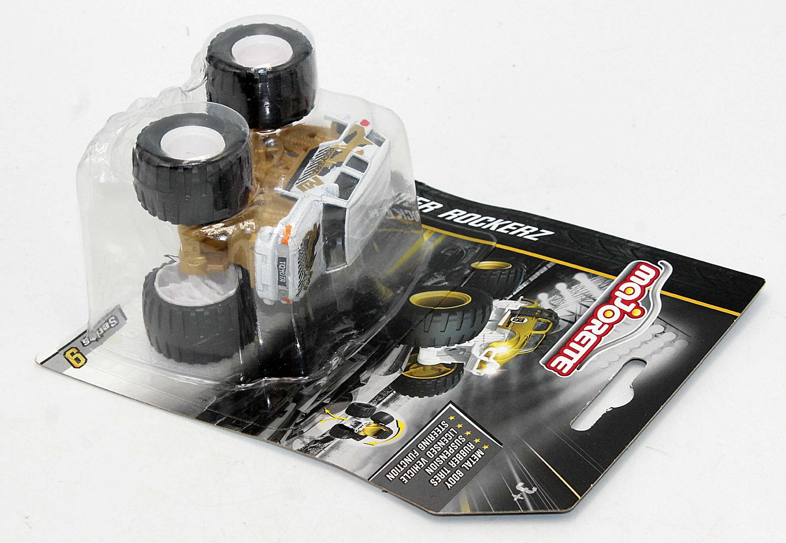 monster-truck-majorette-monster-rockerz-toyota-fj-cruiser-plec-127789-1