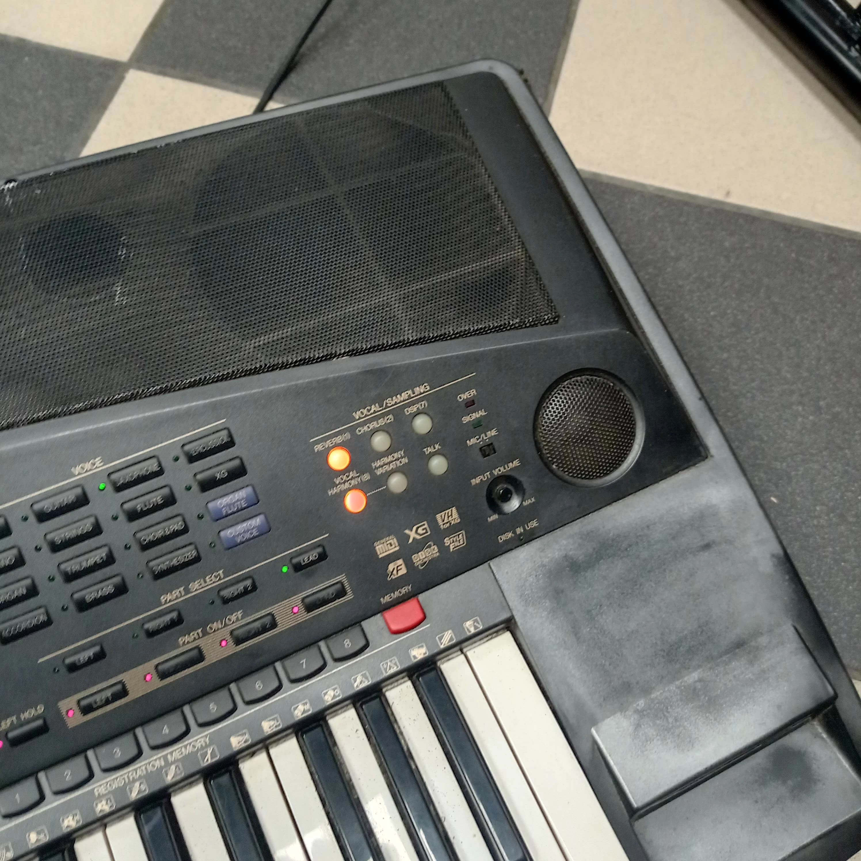 yamaha-psr-8000-harmonizer-kod-producenta-psr-f52