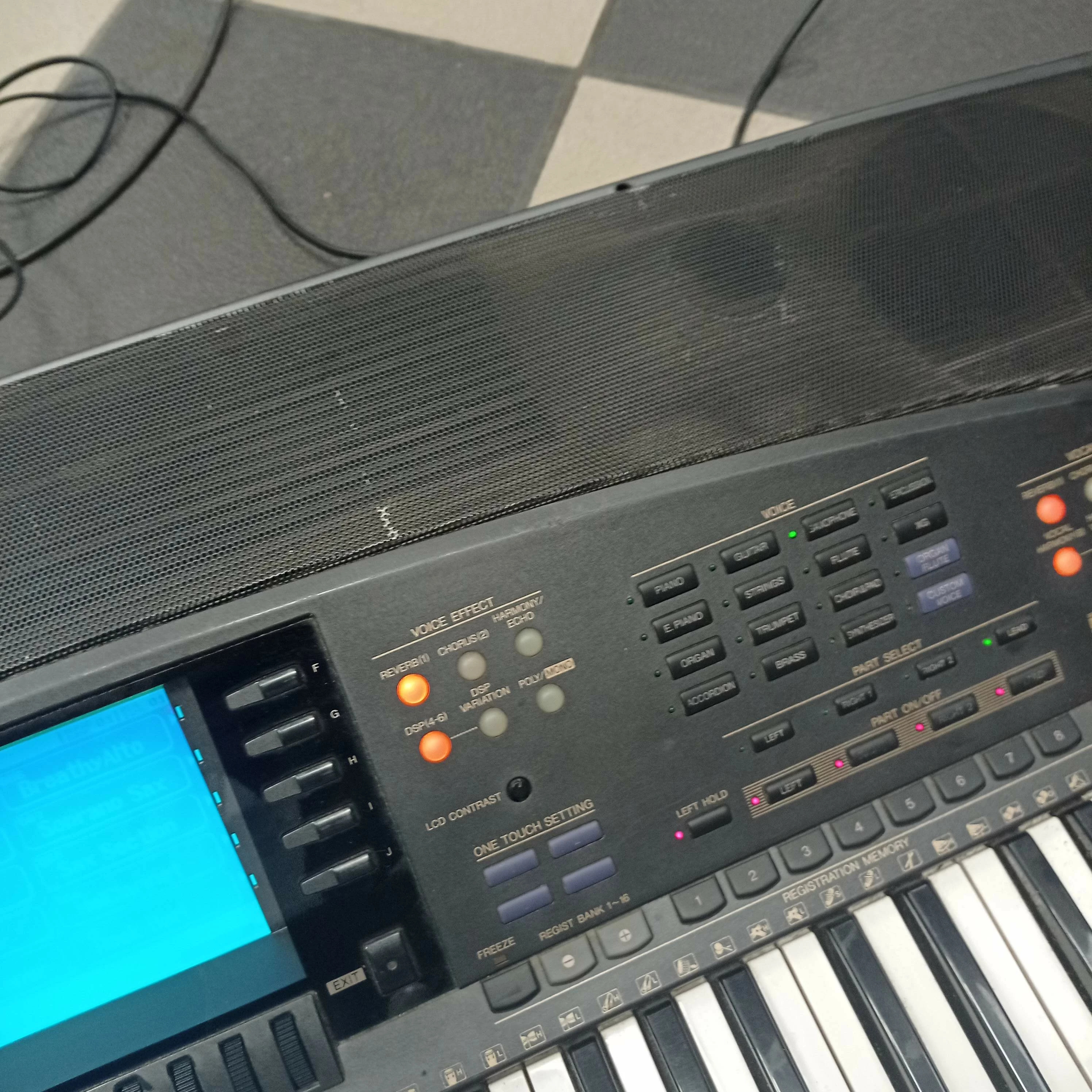 yamaha-psr-8000-harmonizer-model-psr-f52