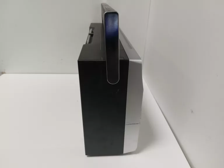 RADIO Z CD LENCO SCD-580 SI - NR S213 BRAK KABLA