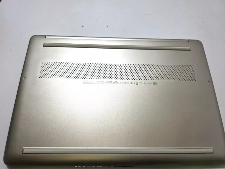 LAPTOP HP I3-11154G/8GB/512SSD +ZAS WIN 11