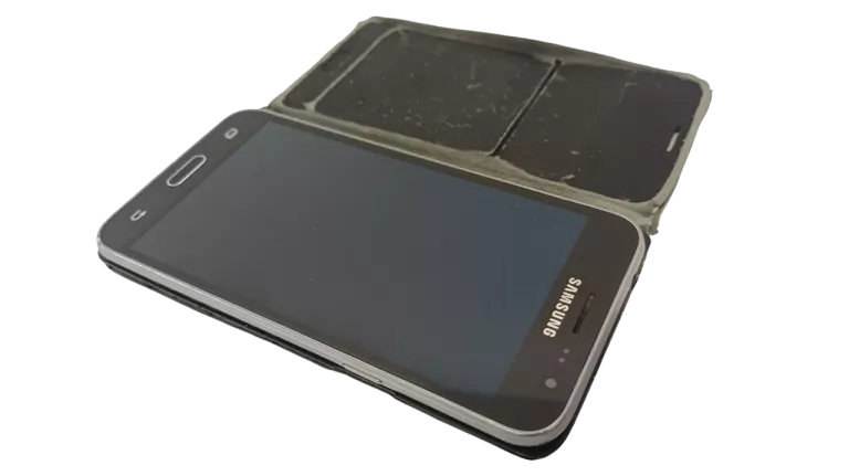 TELEFON SAMSUNG GALAXY J3