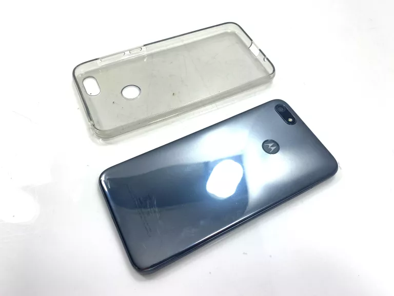 TELEFON MOTOROLA MOTO E6 PLAY 2/32GB