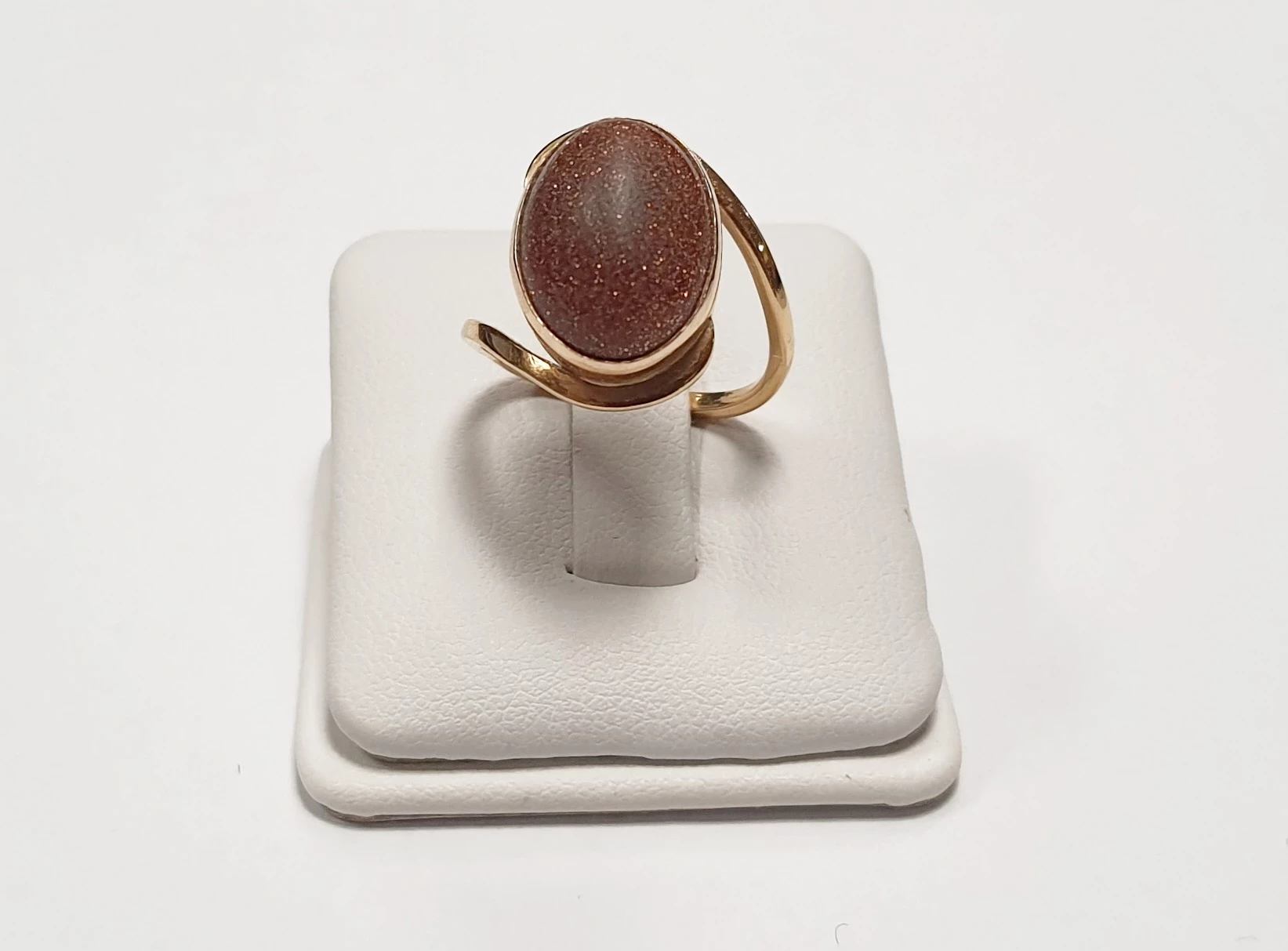 zloty-pierscionek-z-kamieniem-pr-585-482-g-moniuszki-17-biala-podlaska