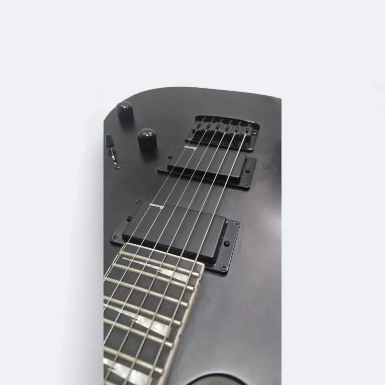 GITARA ELEKTRYCZNA IBANEZ GIO + FUTERAŁ