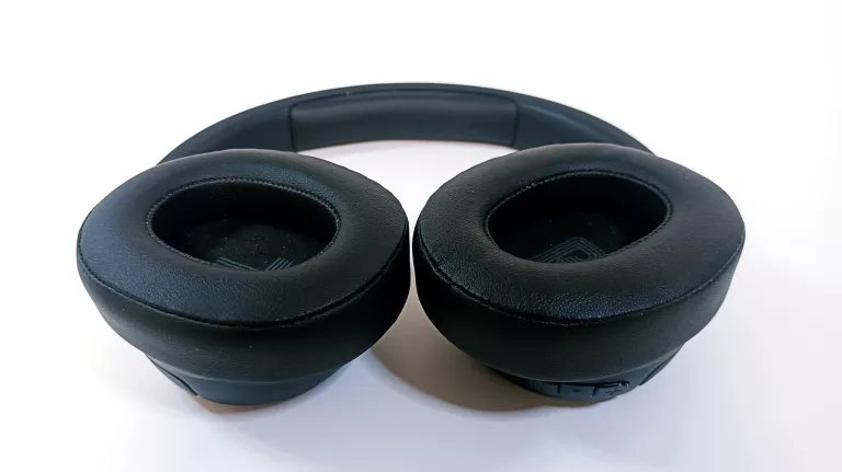 SŁUCHAWKI JBL TUNE 720 BT CZARNE