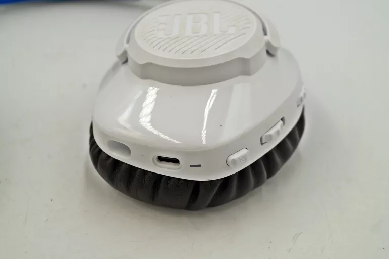 SŁUCHAWKI BEZPRZEWODOWE NAUSZNE JBL QUANTUM 360P BIAŁE