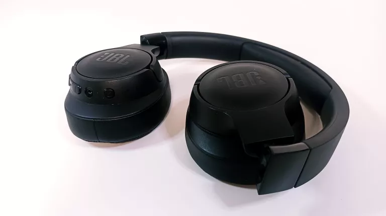 SŁUCHAWKI JBL TUNE 720 BT CZARNE