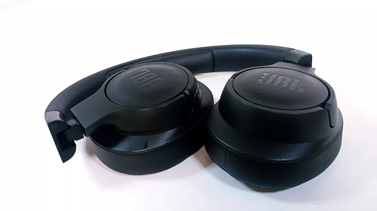 SŁUCHAWKI JBL TUNE 720 BT CZARNE