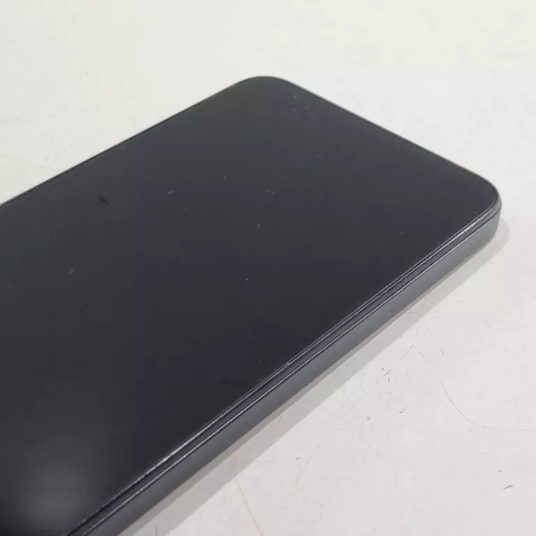 XIAOMI REDMI 13 8 GB / 256 GB 4G (LTE) CZARNY BN
