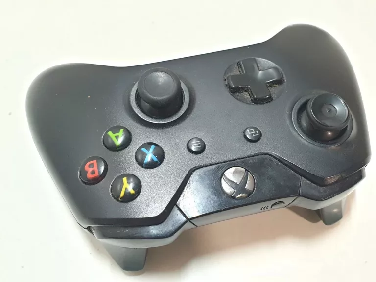 KONSOLA XBOX ONE S 512GB 2X PAD