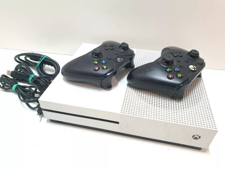 KONSOLA XBOX ONE S 512GB 2X PAD