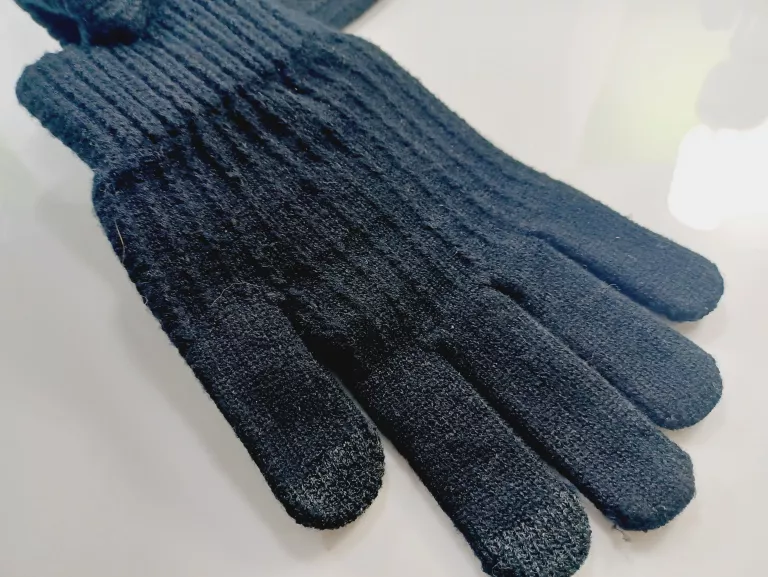 rekawiczki-zimowe-unisex-dotykowe-do-telefonu-puccini-czarny-rodzaj-8237-2