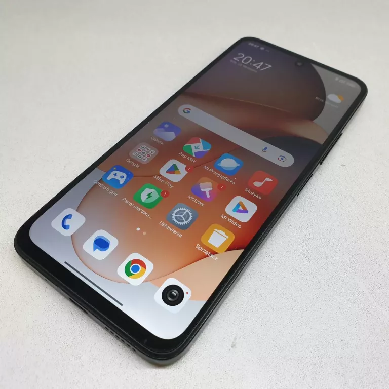XIAOMI REDMI 12 256/8 GB OPIS