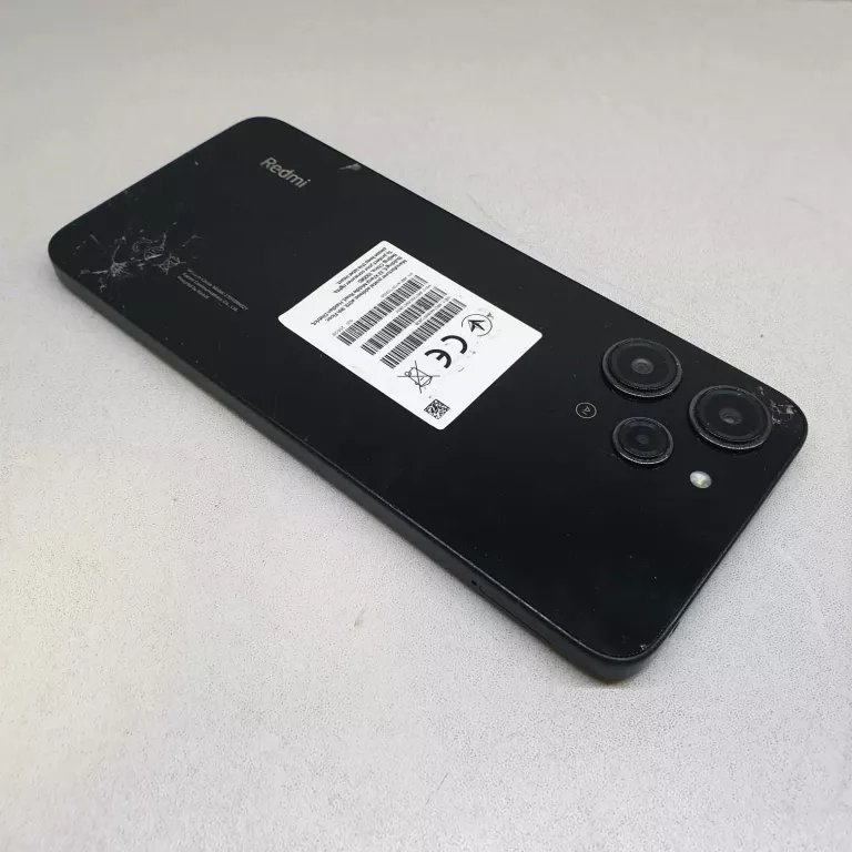 XIAOMI REDMI 12 256/8 GB OPIS