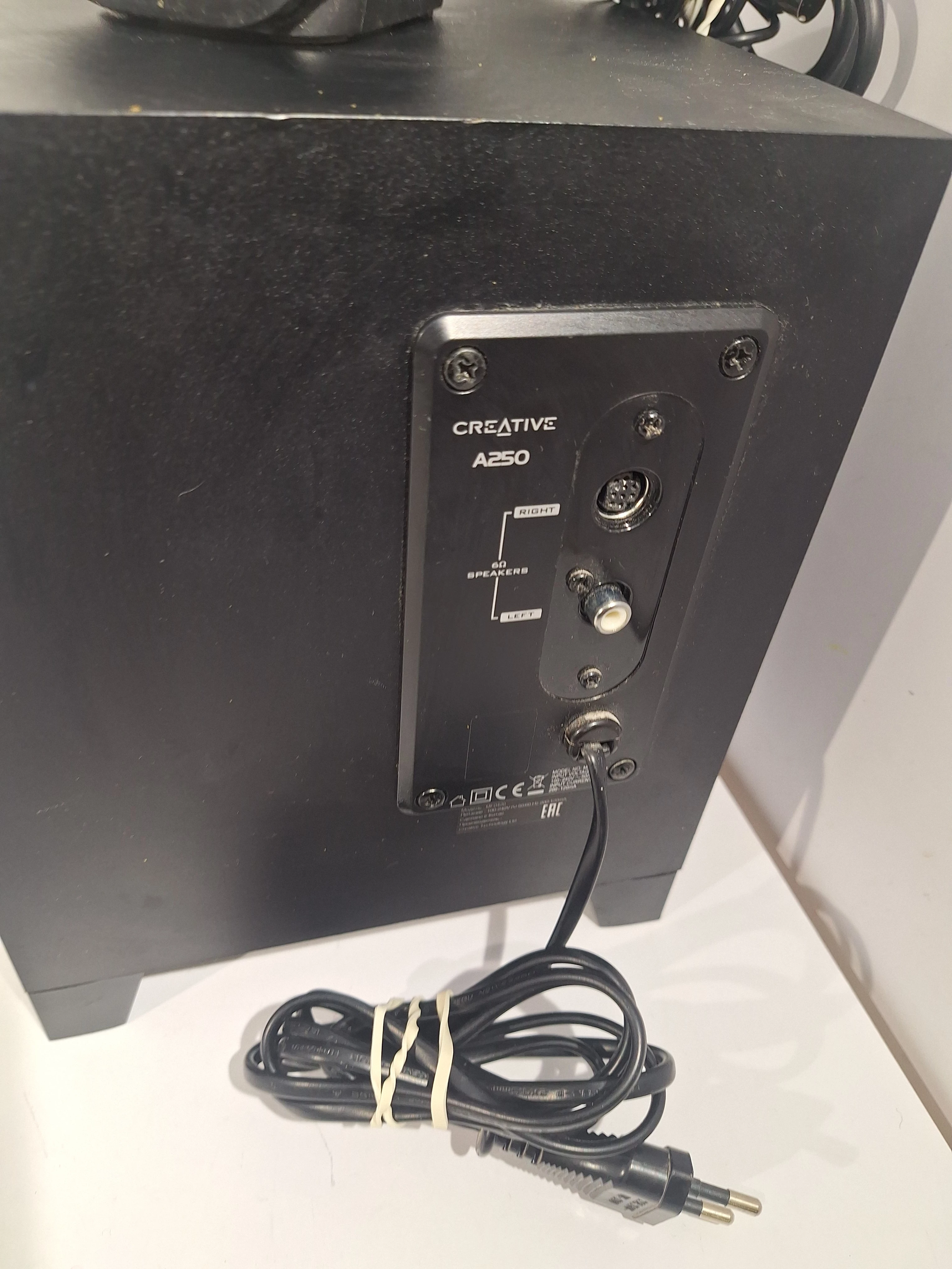 creative-a250-glosniki-21-rodzaj-zestawu-18163-2