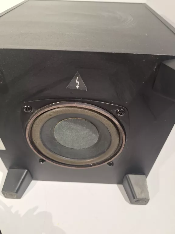 creative-a250-glosniki-21-stan-11323-2