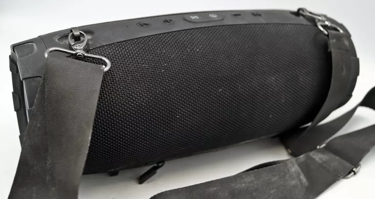 KRUGER&MATZ EXPLORER PRZENOŚNY GŁOŚNIK BLUETOOTH CZARNY