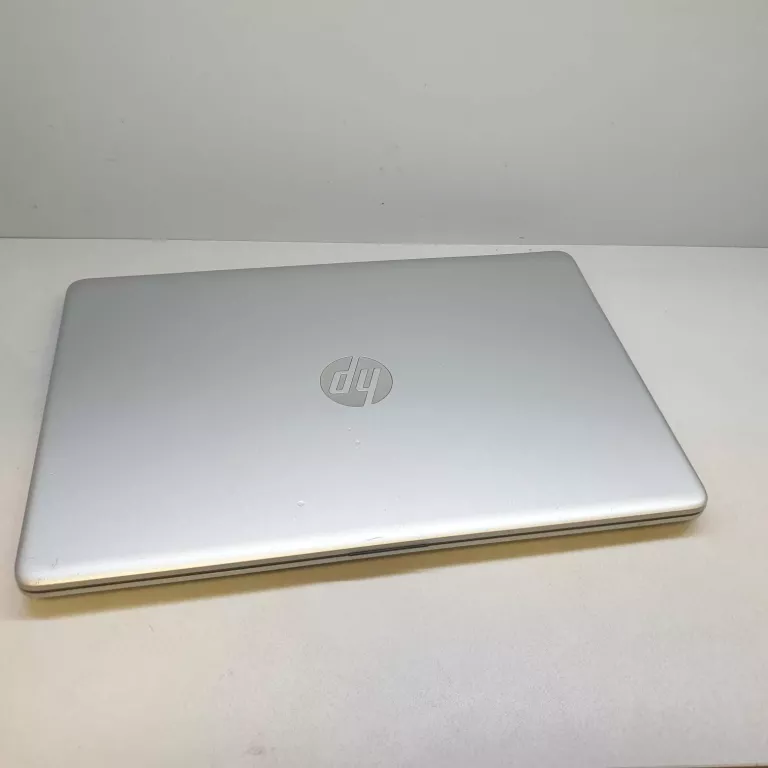 LAPTOP HP 15-DW3113NW/I5 8GB/512 GB SSD ŁAD