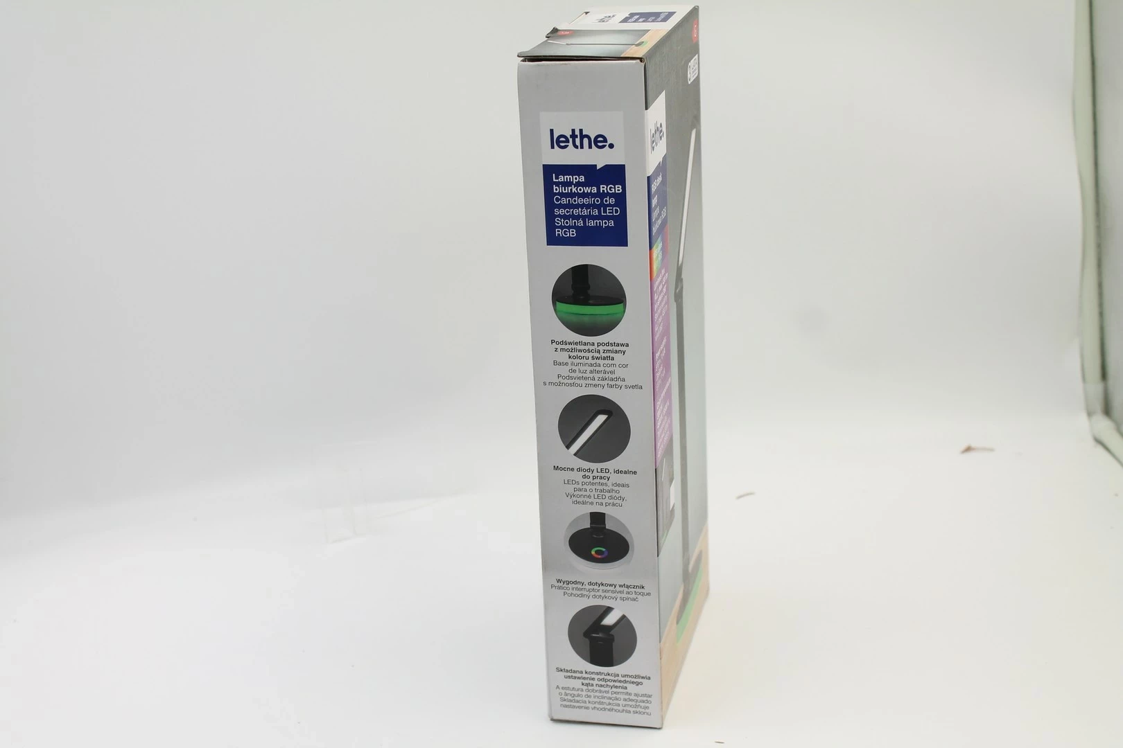 lampka-biurkowa-z-kalendarzem-i-ladowarka-indukcyjna-stan-11323-238058