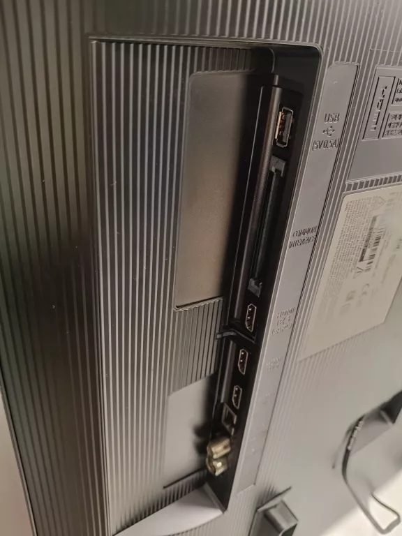 telewizor-samsung-ue43au7172uxxh-43-cale-smart-tizen-tv-4k-uhd-typ-telewizora-211486-250142