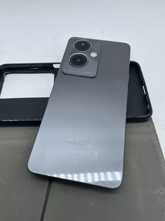 TELEFON OPPO A79 5G 256/8GB
