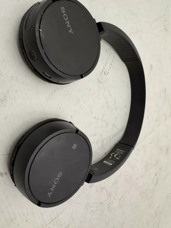 SŁUCHAWKI SONY MDR-ZX220BT