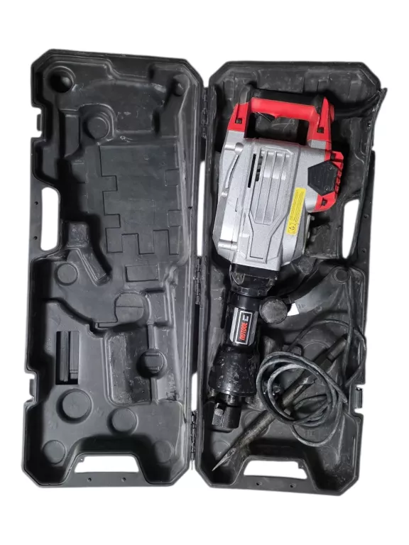 MŁOT WYBURZENIOWY NUTOOL NDH1700R WALIZKA