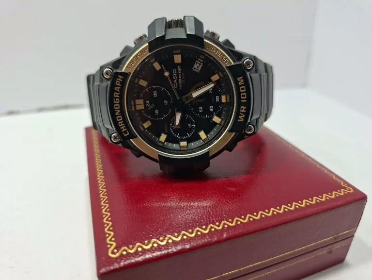 ZEGAREK CASIO MCW-110H