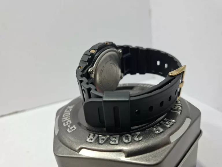 ZEGAREK CASIO DW 5600