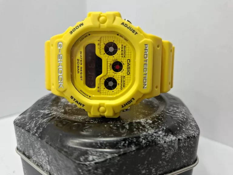 ZEGAREK CASIO DW 5900