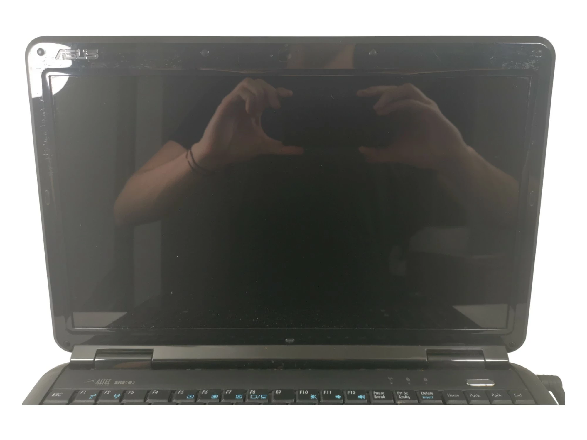 laptop-asus-x5dij-przekatna-ekranu-1560