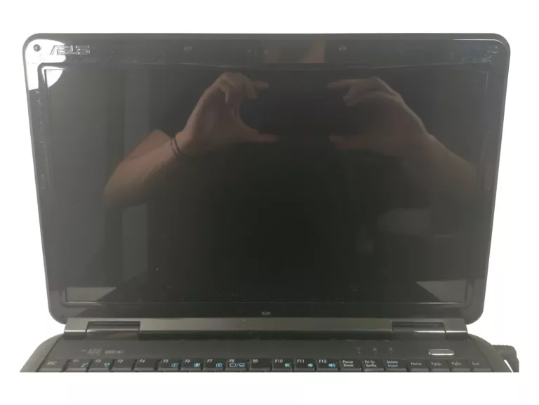 laptop-asus-x5dij-przekatna-ekranu-1560