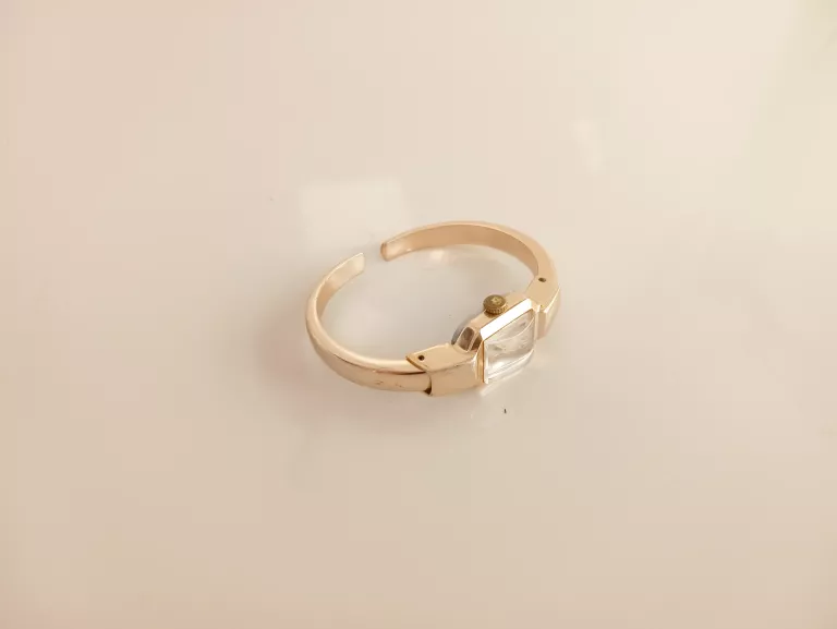 zegarek-zaria-damski-16-kamieni-ean-gtin-0194366123920