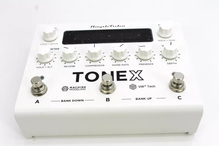 EFEKT GITAROWY IK MULTIMEDIA TONEX PEDAL WHITE IK000129
