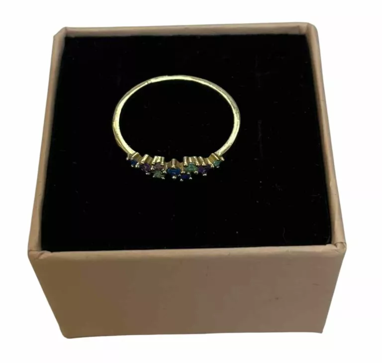 zloty-pierscionek-w-126-p-585-r-16-marka-248811-958954