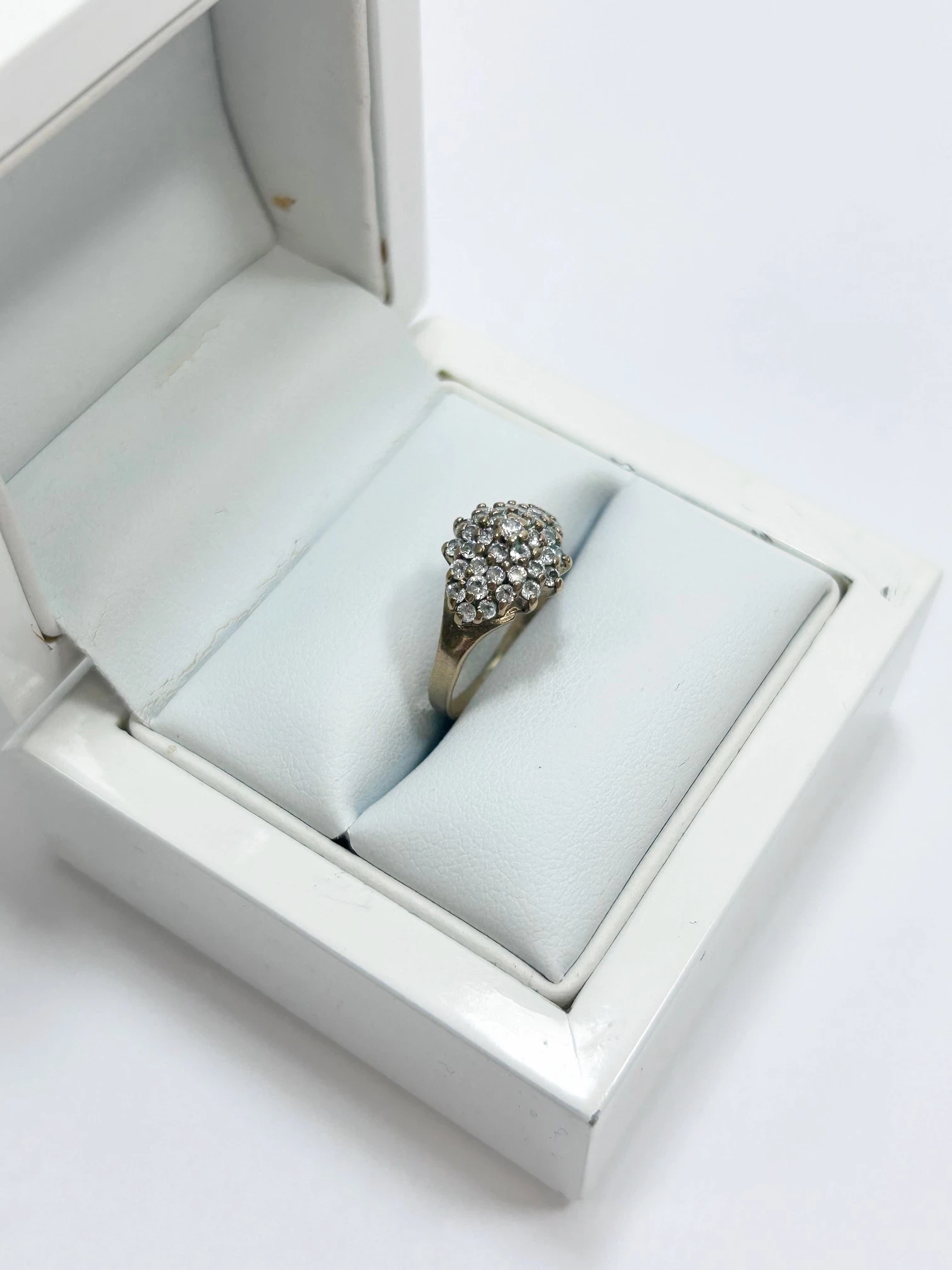 zloty-pierscionek-wysadzany-kamieniami-333-218g-r11-material-15835-2