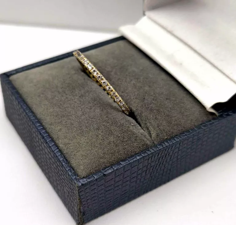 ZŁOTY PIERŚCIONEK 585 R.19 W:1,40G