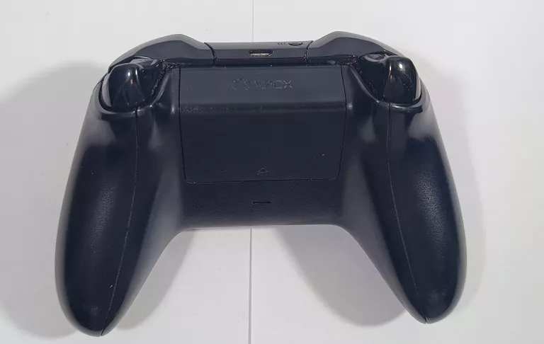 BEZPRZEWODOWY KONTROLER XBOX