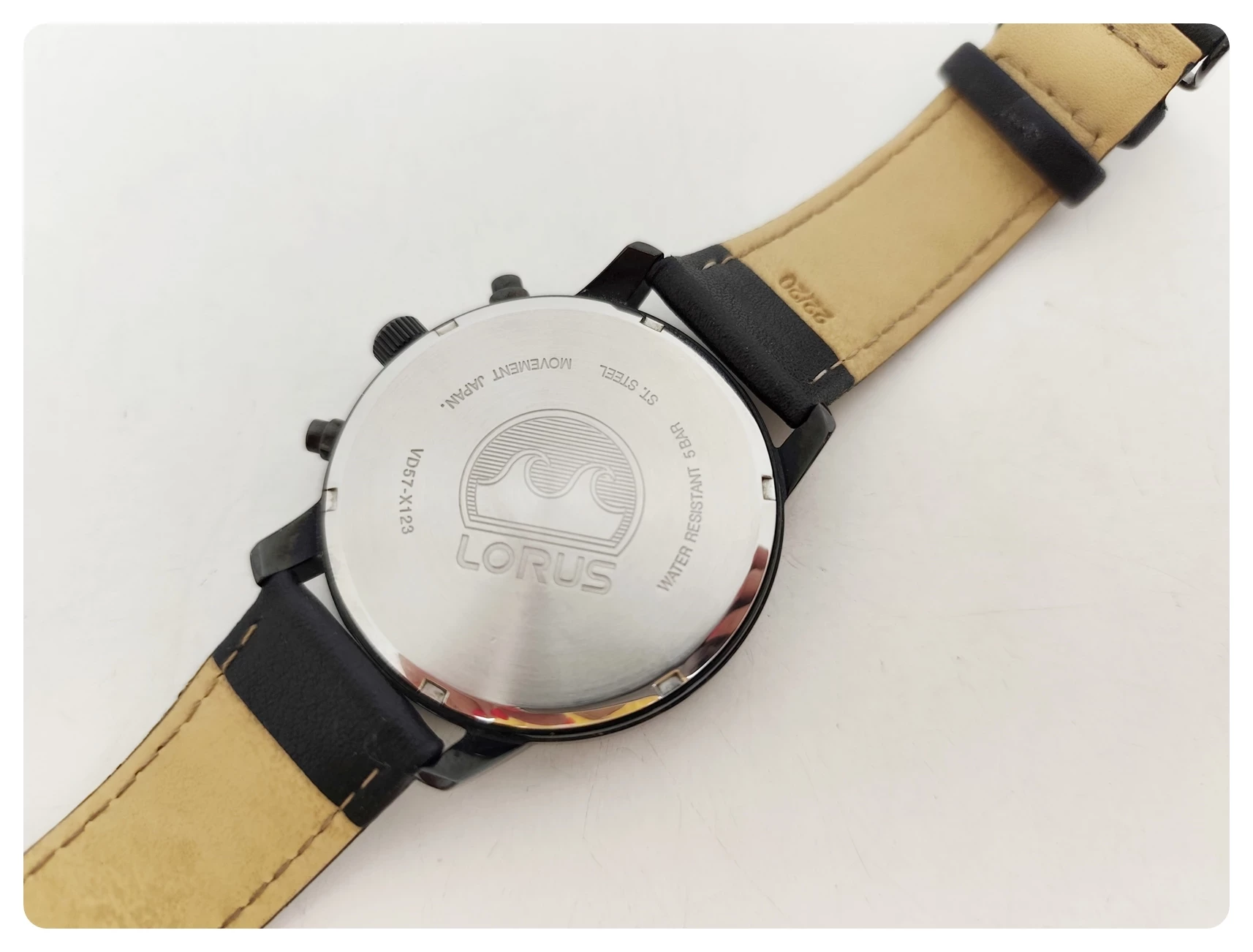 zegarek-meski-lorus-vd57-x123-ksztalt-koperty-129223-2