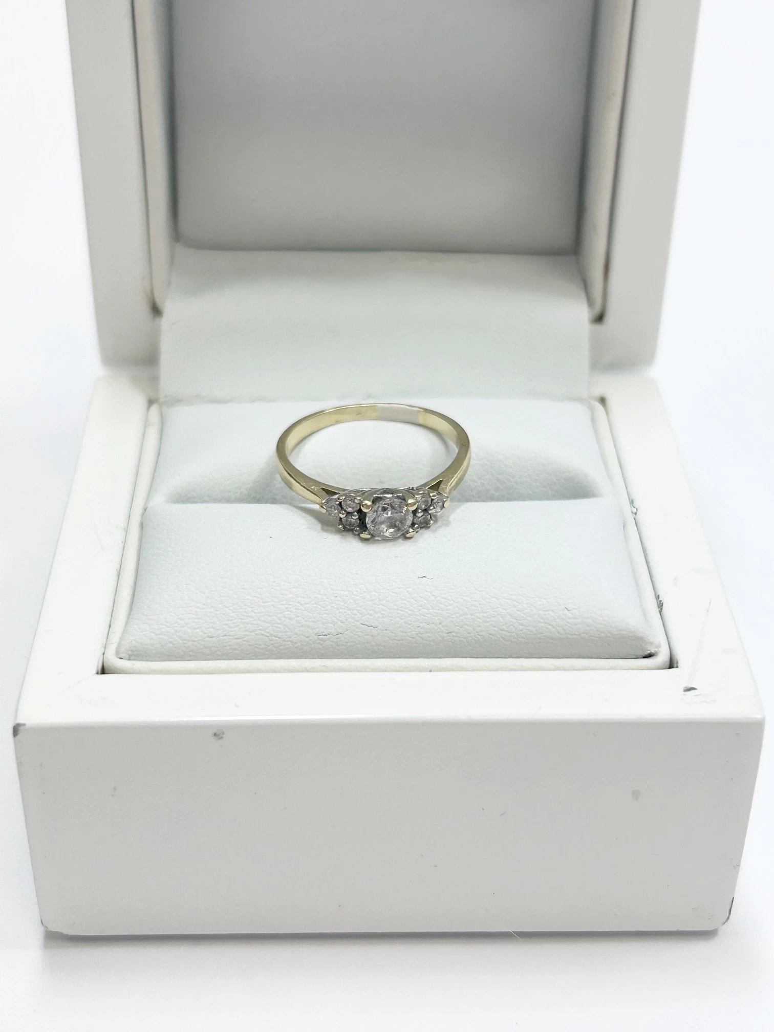 zloty-pierscionek-kwiatuszki-585-160g-r10-material-15835-2